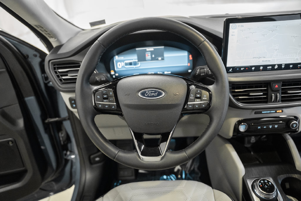 Used 2024 Ford Escape SE w/ PHEV Premium Package FWD image 22