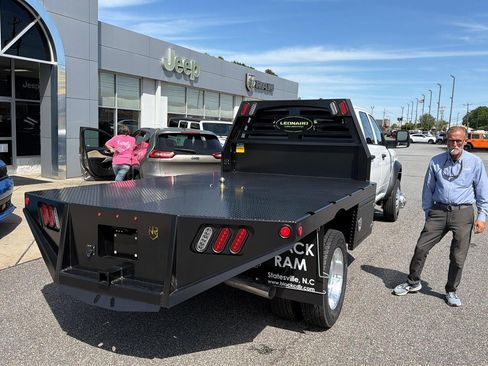 New 2026 RAM 5500 Tradesman w/ Chrome Appearance Group AWD/4WD image 9