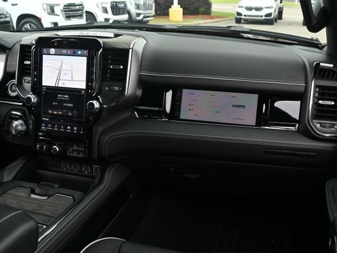Used 2025 RAM 1500 Limited w/ Trailer Tow Group AWD/4WD image 34