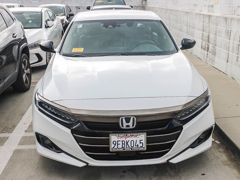 Certified 2022 Honda Accord Sport image 2