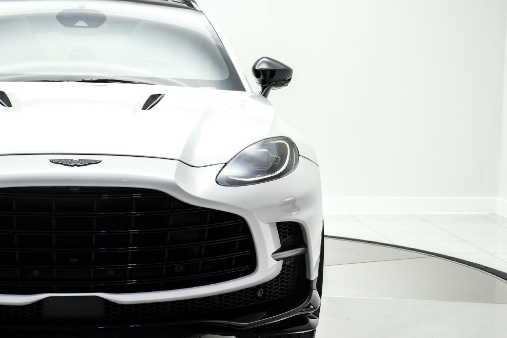 Used 2023 Aston Martin DBX 707 AWD/4WD image 5