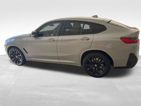 Used 2023 BMW X4 M40i w/ Premium Package image 7