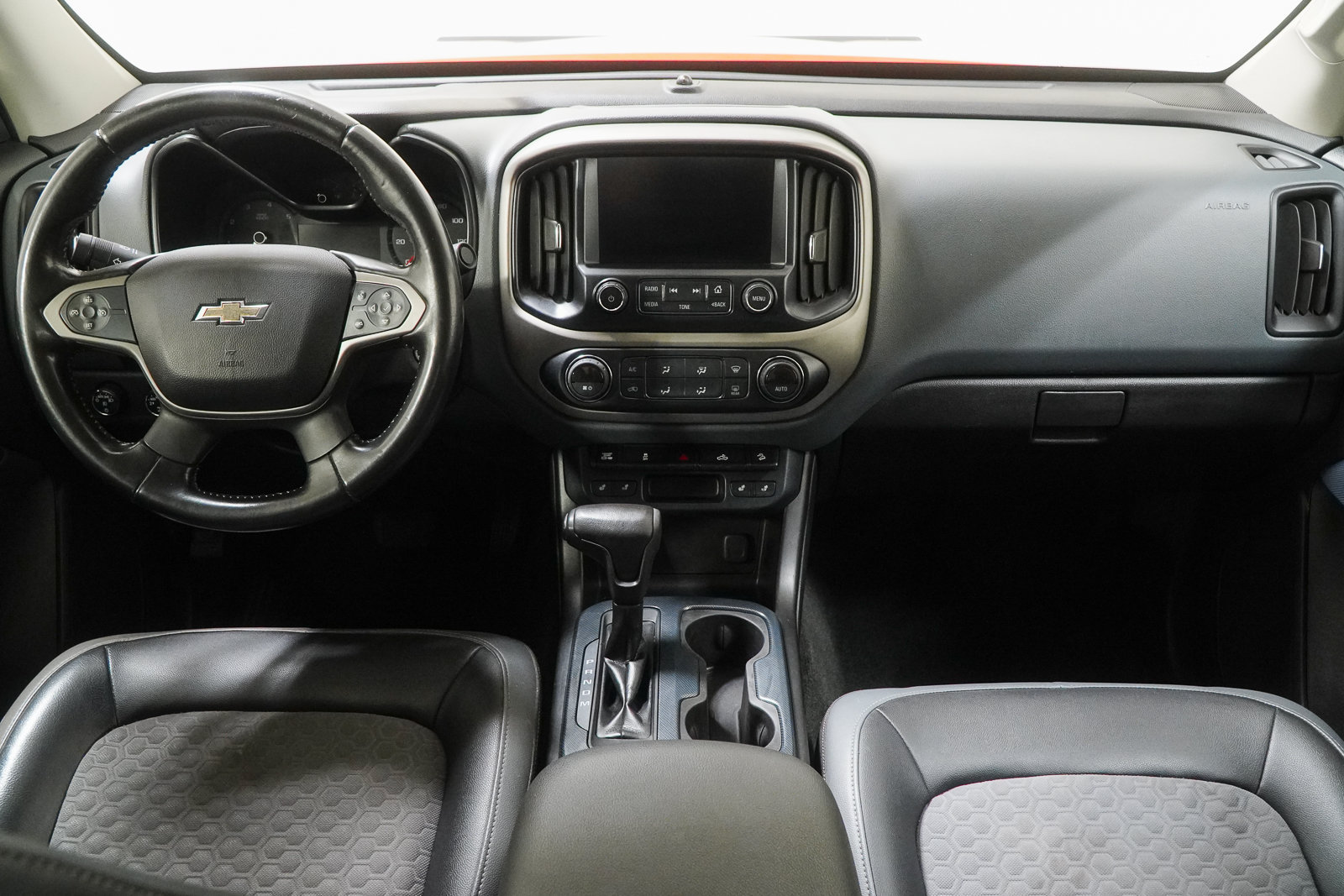 Used 2016 Chevrolet Colorado Z71 AWD/4WD image 24