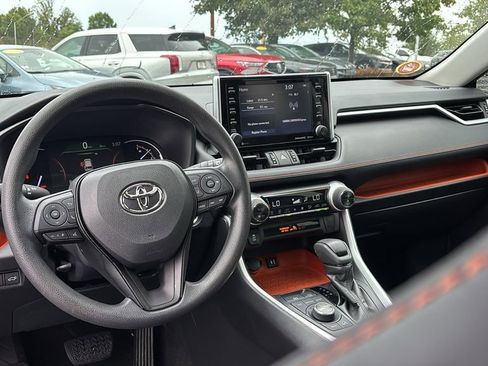 Used 2019 Toyota RAV4 Adventure image 13