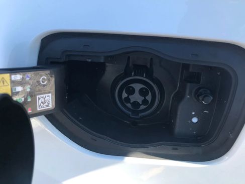 Used 2023 Jeep Grand Cherokee Sport Utility 4D image 46