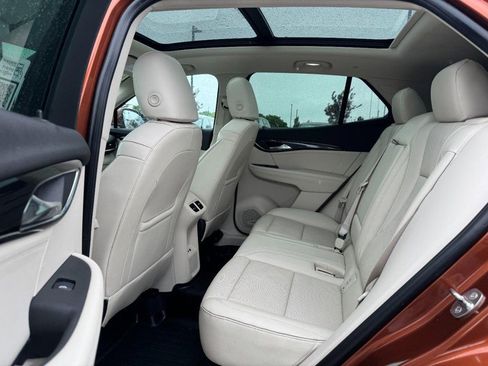 Used 2022 Buick Envision Essence w/ Technology Package I AWD/4WD image 12