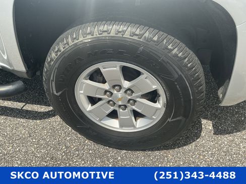 Used 2019 Chevrolet Colorado W/T w/ WT Convenience Package RWD image 8