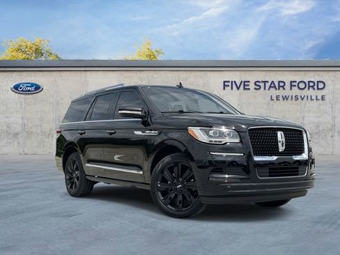 Used 2024 Lincoln Navigator Reserve AWD/4WD image 1