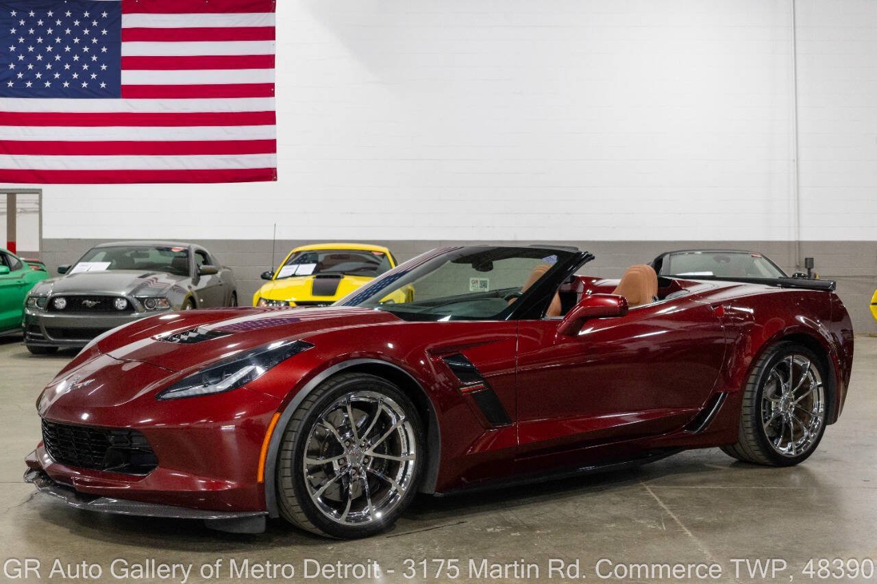 Used 2017 Chevrolet Corvette Grand Sport RWD image 1
