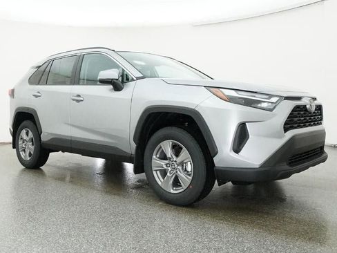 New 2025 Toyota RAV4 XLE image 29