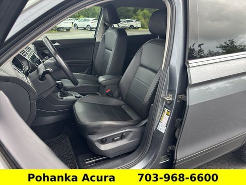 Used 2019 Volkswagen Tiguan SE AWD/4WD image 24
