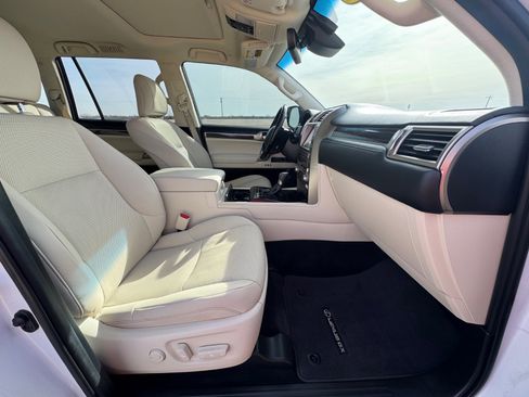 Used 2021 Lexus GX 460 Premium image 19