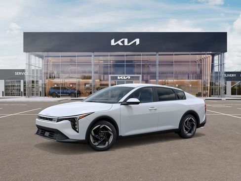 New 2026 Kia K4 EX FWD image 3