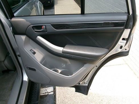Used 2006 Toyota 4Runner Limited AWD/4WD image 22