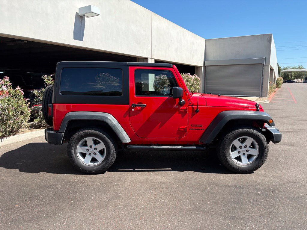 Used 2015 Jeep Wrangler Sport w/ Quick Order Package 24S AWD/4WD image 4