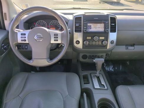 Used 2019 Nissan Frontier SL RWD image 29
