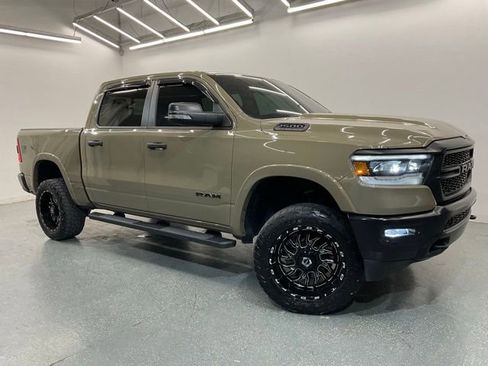Used 2020 RAM 1500 Big Horn w/ Built-to-serve Edition AWD/4WD image 2