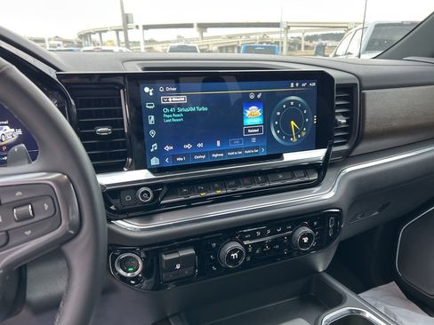 Used 2025 Chevrolet Silverado 1500 High Country w/ High Country Premium Package image 21