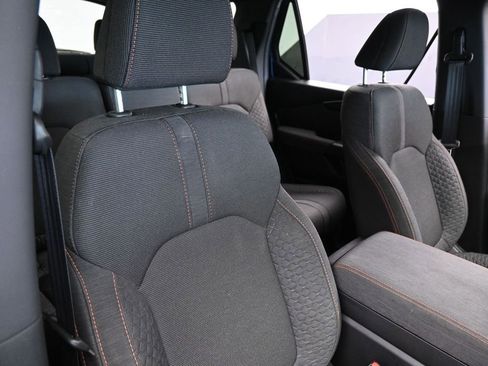 Used 2025 Honda Pilot Sport image 39