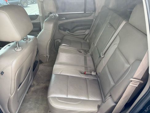 Used 2015 Chevrolet Tahoe LT w/ Luxury Package image 13