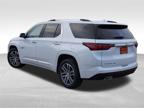 Certified 2023 Chevrolet Traverse High Country image 7