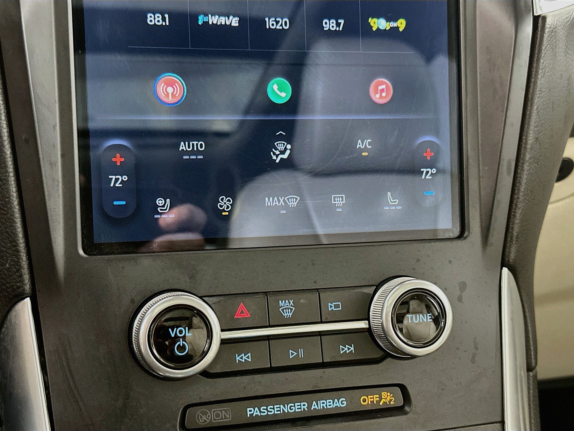 Used 2022 Ford Edge Titanium AWD/4WD image 15
