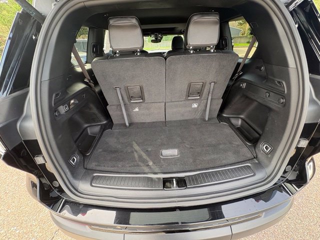 Used 2023 Jeep Grand Cherokee L Laredo AWD/4WD image 27