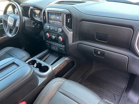 Used 2021 GMC Sierra 1500 Denali w/ Denali Ultimate Package AWD/4WD image 6