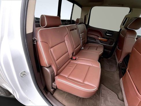 Used 2017 Chevrolet Silverado 1500 High Country image 28