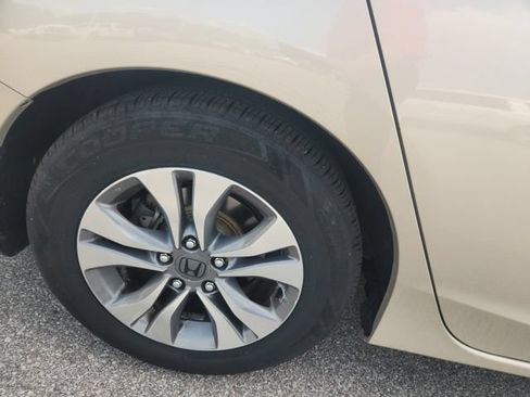 Used 2013 Honda Accord LX image 9