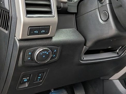 Certified 2020 Ford F150 Lariat w/ Equipment Group 502A Luxury image 17