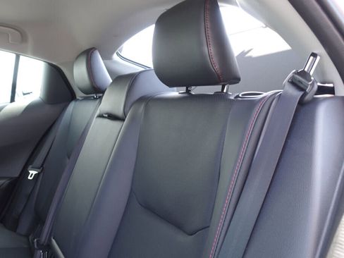 New 2026 Toyota Prius Plug-In Hybrid FWD image 25