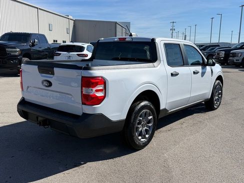 New 2026 Ford Maverick XLT w/ XLT Luxury Package FWD image 34