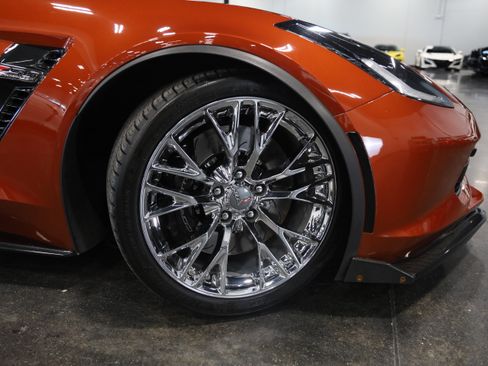 Used 2016 Chevrolet Corvette Z06 w/ 3LZ Preferred Equipment Group RWD image 10