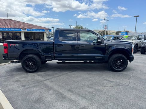 Used 2023 Ford F250 Lariat w/ Sport Appearance Package AWD/4WD image 4