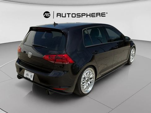 Used 2016 Volkswagen GTI SE FWD image 10