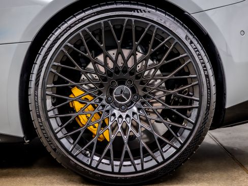 Used 2025 Mercedes-Benz AMG GT 63 image 37