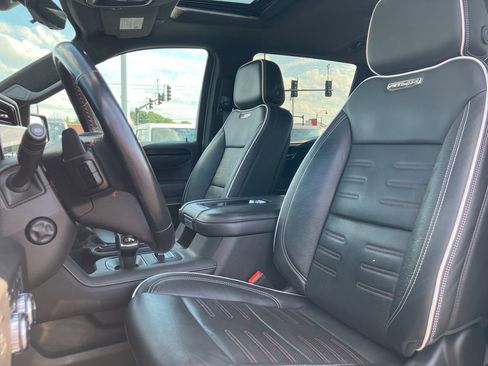 Used 2022 GMC Sierra 1500 AT4X AWD/4WD image 34