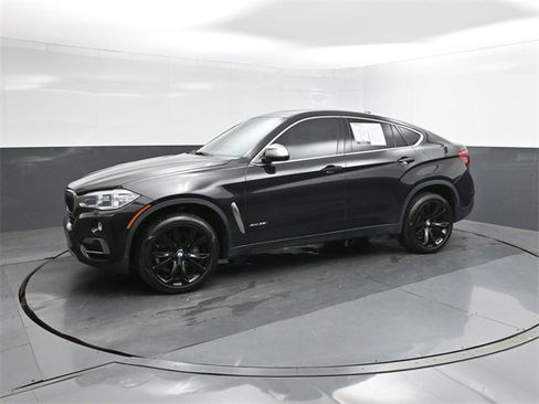 Used 2019 BMW X6 xDrive35i w/ Premium Package image 11