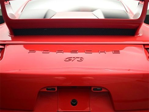 Used 2018 Porsche 911 GT3 image 27