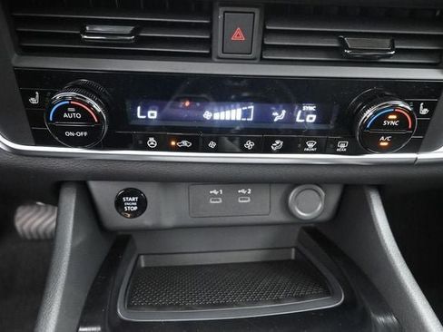 New 2026 Nissan Rogue Dark Armor AWD/4WD image 17