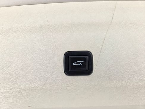 Used 2023 Cadillac Escalade Sport Platinum AWD/4WD image 12