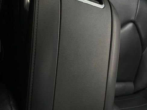 Used 2020 Toyota Highlander XLE image 44