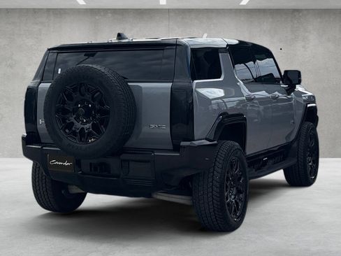 Used 2025 GMC Hummer EV 2X image 15