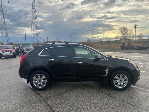 Used 2012 Cadillac SRX Luxury image 6