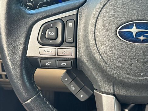 Used 2017 Subaru Outback 2.5i Limited AWD/4WD image 32