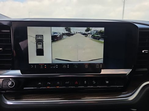 Used 2025 Chevrolet Silverado 1500 RST AWD/4WD image 22