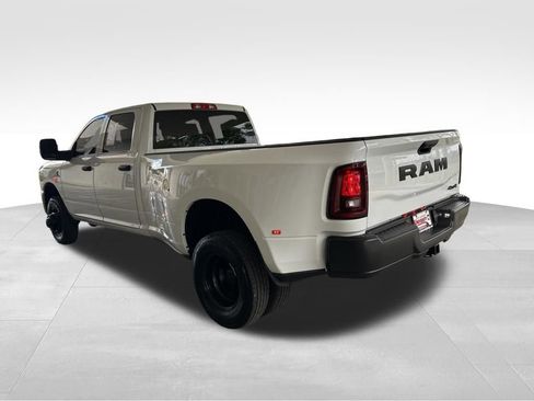 Used 2025 RAM 3500 Tradesman AWD/4WD image 4