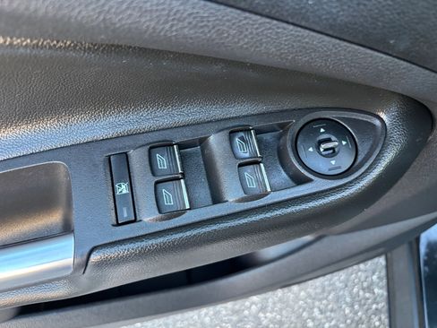 Used 2013 Ford Escape Titanium w/ Parking Technology Pkg image 16