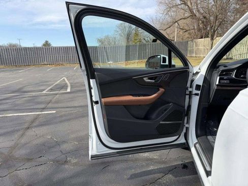 Used 2023 Audi Q7 3.0T Premium Plus w/ Premium Plus Package image 26